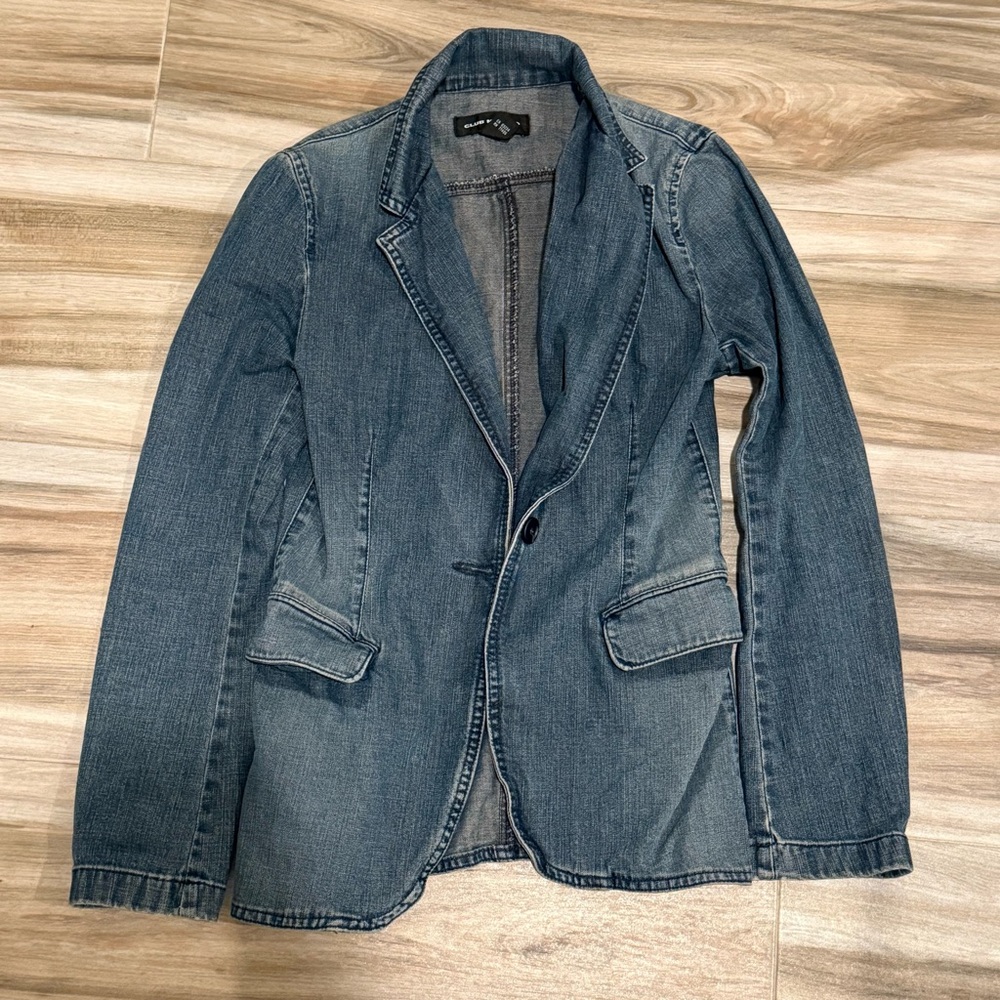 Club Monaco Blue Denim blazer